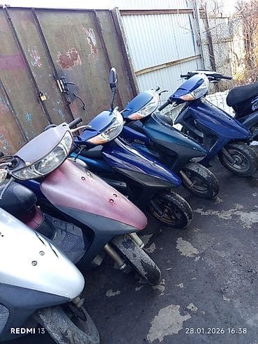 Тип скутера Honda, 50 куб. см, Бензин, Б/у at lalafo.kg Тип скутера Honda, 50 куб. см, Бензин, Б/у