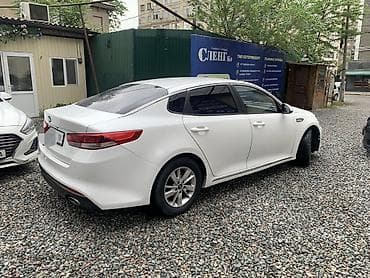 салон на gx470: Kia K5: 2016 г., 2 л, Автомат, Газ, Седан — 4