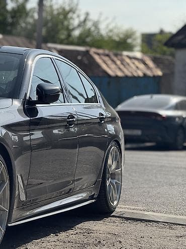 гур е36: BMW 5 series: 2018 г., 3 л, Автомат, Бензин, Седан — 3