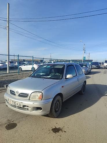 Nissan 200SX: 2001 г., 0.1 л, Механика, Бензин, Хэтчбэк