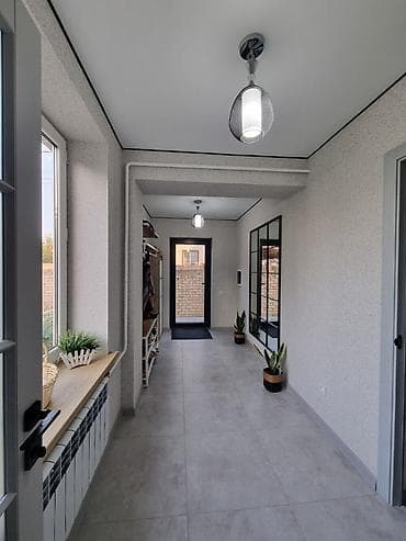 Үйлөр: 🏙️ Продаётся: дом (5 комнат) — 110 м² (участок 4 сотки) 📍 Локация: мкр — 5
