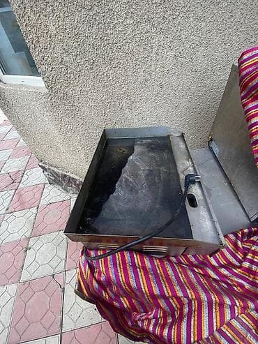 Продаю срочно продаётся пицца печь 2х уровненвый подойдёт для пиццы