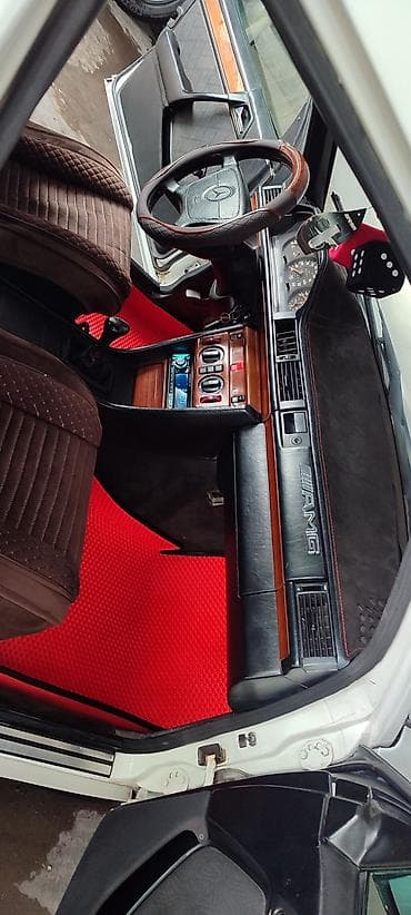срочно окончательно: Mercedes-Benz W124: 1994 г., 2 л, Механика, Бензин, Седан — 10