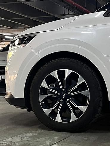 mercedes vaneo: Kia Carnival: 2020 г., 2.2 л, Дизель, Минивэн — 9