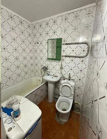 104: 1 комната, 32 м², 104 серия, 1 этаж, Старый ремонт — 4