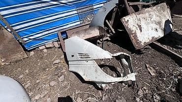 Кузов бөлүктөрү: Капот Mercedes-Benz, Оригинал — 1