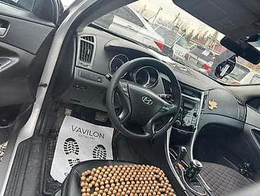 сонато лф: Hyundai Sonata: 2010 г., 2 л, Автомат, Газ, Седан — 4