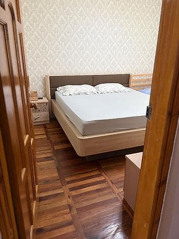 продается квартира город ош: 4 комнаты, 84 м², 1 этаж — 8