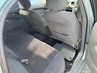 передний фары: Chevrolet Lacetti: 2006 г., 1.6 л, Механика, Бензин, Хэтчбэк — 6