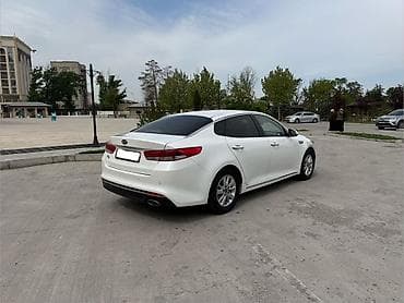 карина э: Kia K5: 2018 г., 2 л, Автомат, Газ, Седан — 2