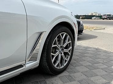 760: BMW X7: 2019 г., 0.3 л, Автомат, Бензин, Внедорожник — 2