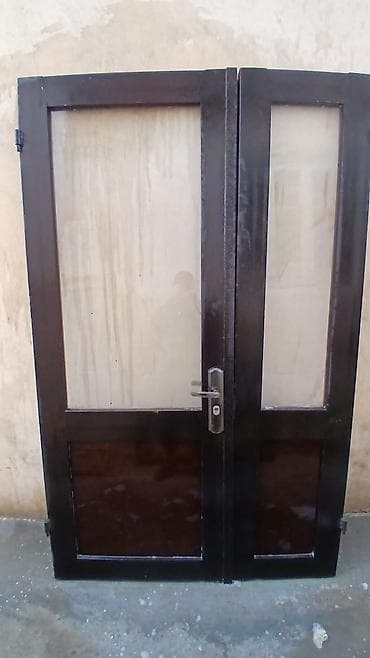 Кухонные принадлежности: Двери для домов и квартир, Металлическая, Двухстворчатая, Со стеклом, цвет - Коричневый — 1