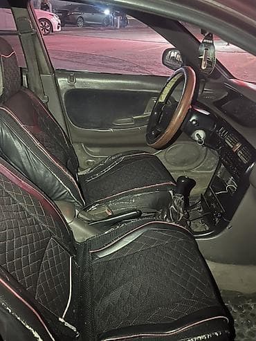 демио парог: Mazda 626: 1992 г., 2 л, Механика, Бензин, Седан — 8