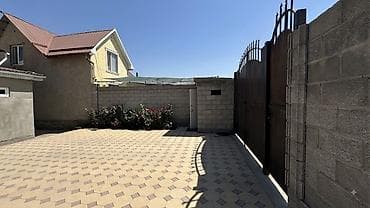 Үйлөр: 🏠Продается мансардный дом Ж/м Жер ынтымагы (Арча - Бешик)258 м², 2 — 3