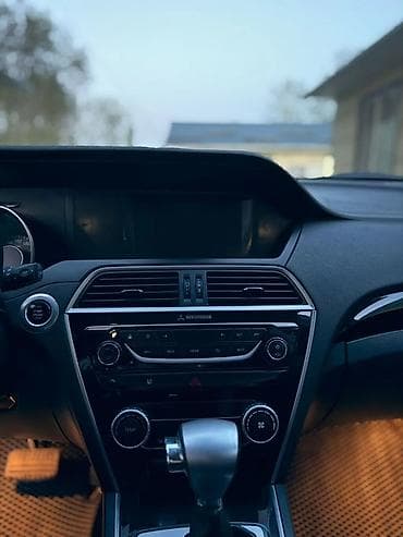 Продаётся Leopaard CS10 2017 года выпуска. Автомобиль в отличном — 9