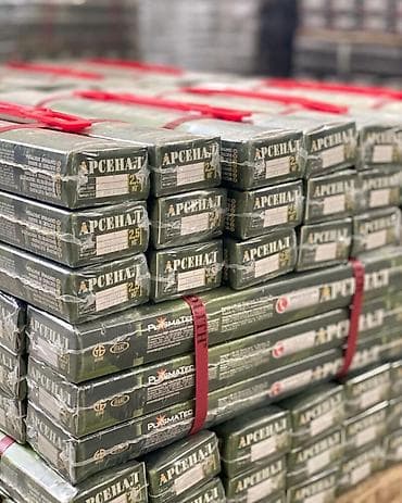 ткань арамид: Пакеты строительного материала под брендом «Арсенал». На упаковке — 1