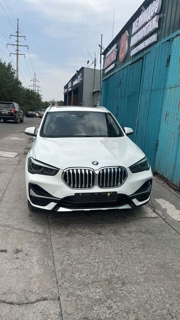 семёрка машина: BMW X1: 2020 г., 2 л, Автоматтык, Бензин, Кроссовер — 1