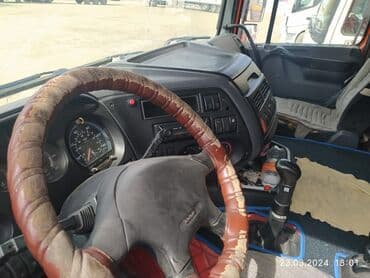 продажа грузовых прицепов бу: Тягач, DAF — 4