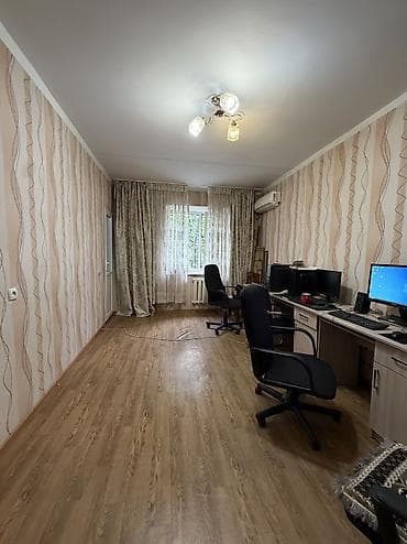 квартиры 3х комнатные: 3 комнаты, 55 м², Индивидуалка, 2 этаж, Косметический ремонт — 2