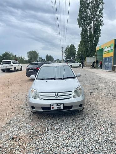 Toyota Ist: 2003 г., Автомат, Бензин, Хэтчбэк at lalafo.kg Toyota Ist: 2003 г., Автомат, Бензин, Хэтчбэк