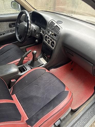 4 7: Mitsubishi Galant: 1994 г., Бензин, Седан — 5