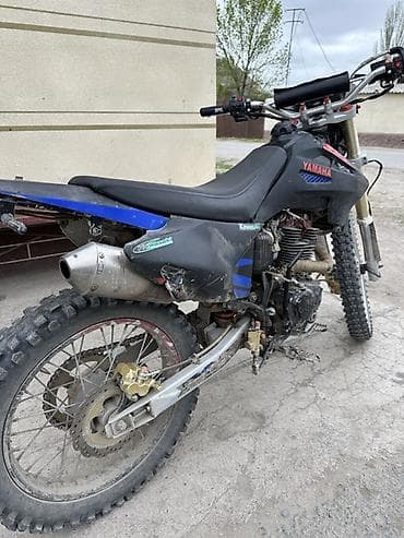 На ходу сел поехал тяга бодрая 300 куб Yamaha все работает фары Bi Led