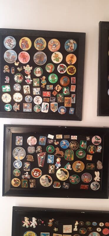 продаю медали: Продаю коллекции детских значков выпущен советские время. Коллекция — 4