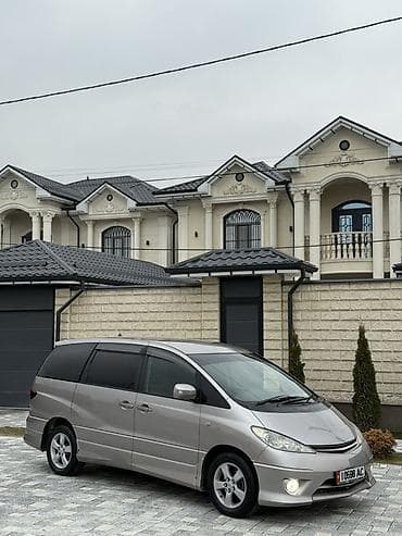 Toyota Estima: 2003 г., 2.4 л, Автомат, Газ, Минивэн