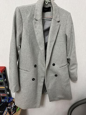 кепка кожаная: Серое женское пальто Pitti Collection - Классический прямой силуэт с — 7