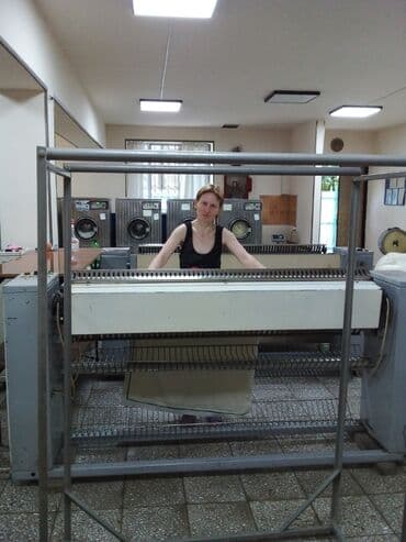 работа в прачечной: Срочно! Требуется гладильщица в химчистку "Татьяна"!, график работы — 4