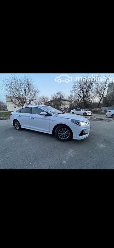 Транспорт: Hyundai Sonata: 2019 г., 2 л, Автомат, Газ, Седан — 2