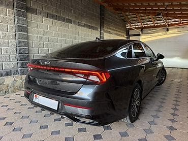 byd e9: Kia K5: 2020 г., 2 л, Автомат, Бензин, Лифтбек — 2