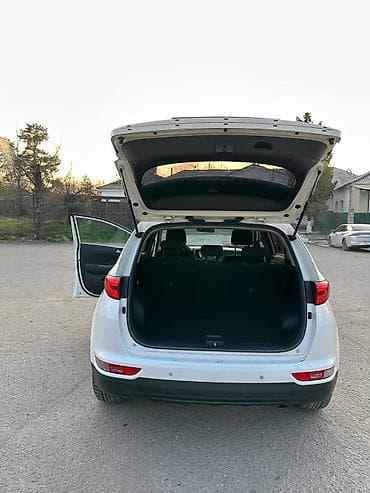 santa fe 2019 2.0 turbo: Kia Sportage: 2017 г., 1.6 л, Робот, Дизель, Кроссовер — 6