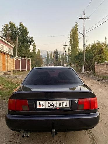 Транспорт: Audi A6: 1994 г., 2.6 л, Механика, Бензин, Седан — 2