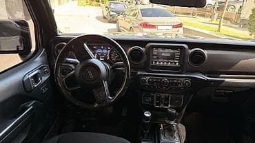 асвальт: Jeep Gladiator: 2021 г., 3.6 л, Типтроник, Бензин, Пикап — 7