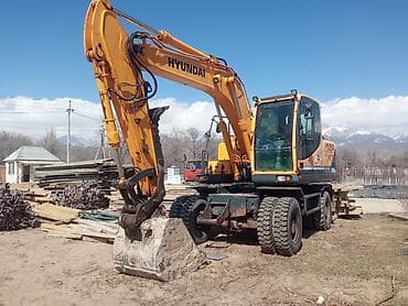 Продажи, работа с клиентами: Требуется опытный или ищу эксковаторщик-механика на 140хундай Робекс — 2