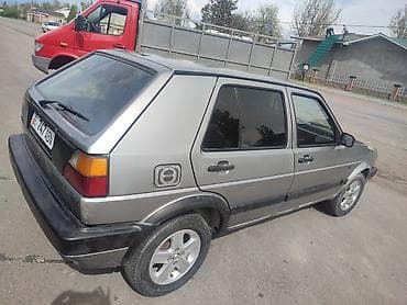 прямоток ош: Volkswagen Golf: 1991 г., 1.8 л, Кол менен иштөөчү, Бензин, Хетчбек — 2