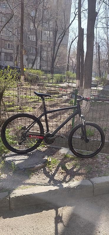 fixed gear: Горный велосипед, Giant, Рама L (172 - 185 см), Алюминий, Б/у — 2