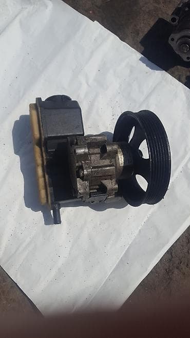 Рулевая часть: Opel гидроусилитель руля Vectra Астра 95 год — 1