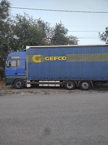 bmw 525 e34: Тягач, MAN, 2008 г., Шторный — 3