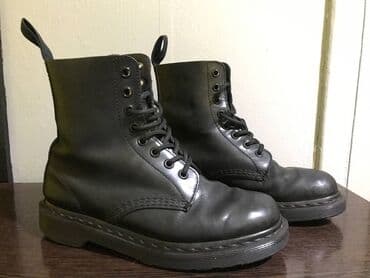 срочно продаю в связи с переездом: Продаю женские ботинки. Кожа натуральная . Деми. Европа, оригинал — 2