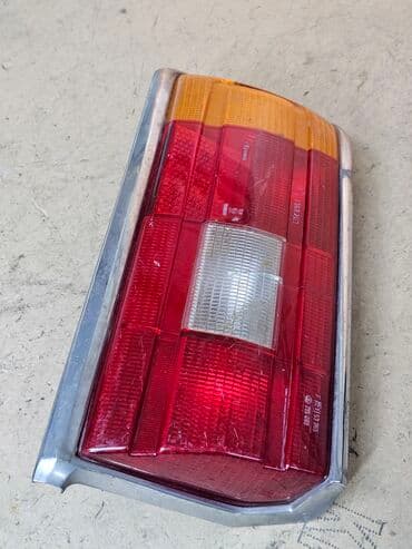 сколько стоят электронные часы: Задний левый стоп-сигнал BMW 1980 г., Б/у, Оригинал, Германия — 12