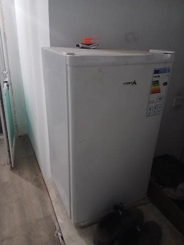 mini refrigerator: Все на фото за 20000 . - Тип: однокамерный мини-холодильник - — 2