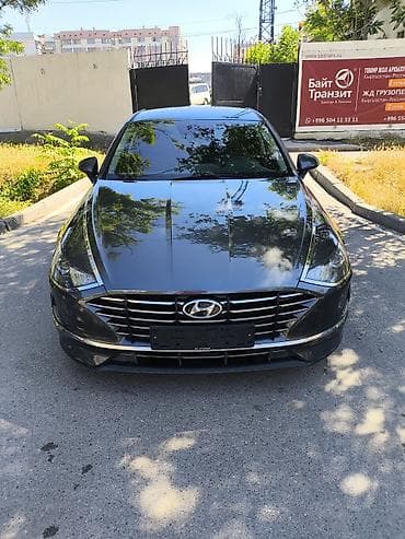Hyundai Sonata: 2021 г., 2 л, Автомат, Газ, Седан