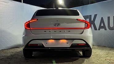 Продажа авто: Hyundai Sonata: 2019 г., 2 л, Автомат, Седан — 5