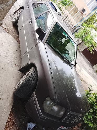 порог бмв е39: Mercedes-Benz W124: 1992 г., 3 л, Ручные, Бензин, Седан — 10