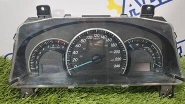 комбинированная варочная панель: Щиток приборов Toyota Б/у, Оригинал — 1