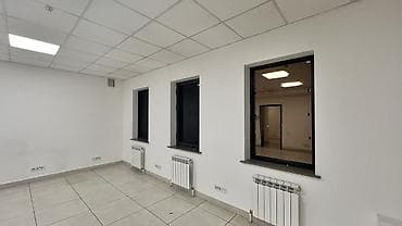 Коммерческая недвижимость: Аренда офисов, 30 м², В бизнес центре, С юридическим адресом — 2