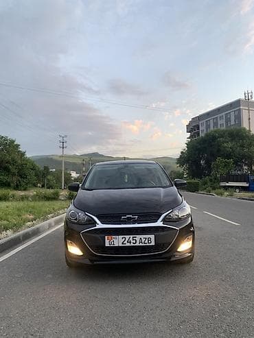 Chevrolet Spark: 2018 г., 1 л, Автомат, Бензин, Хэтчбэк