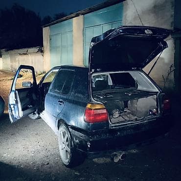 key maker: Volkswagen Golf: 1993 г., 1.6 л, Механика, Бензин, Хэтчбэк — 1